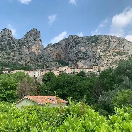 Clos Augusta 2 Apartman *