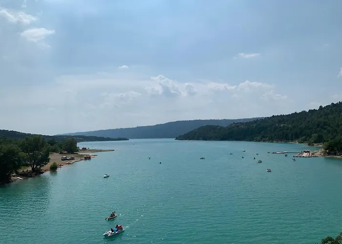 Apartman Clos Augusta 2 *